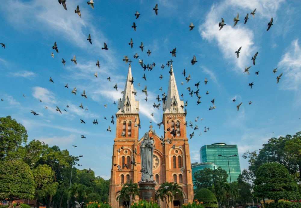 Notre-Dame Cathedral Basilica of Saigon is a perfect destination for architecture lovers and photography enthusiasts